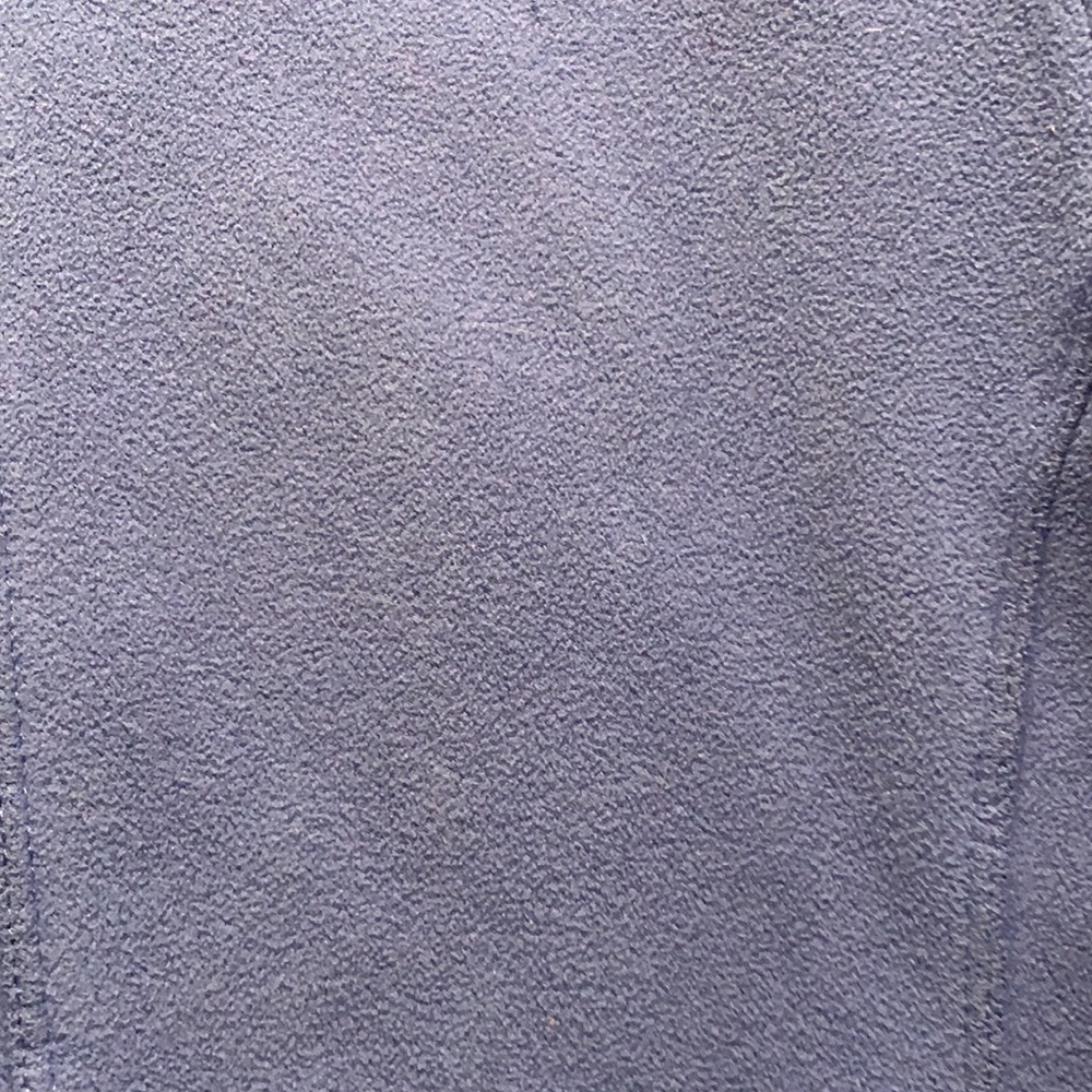 North Face Women’s Jacket.  Fluffy inside. Soft and cuddly. Size large. - Picture 3 of 9